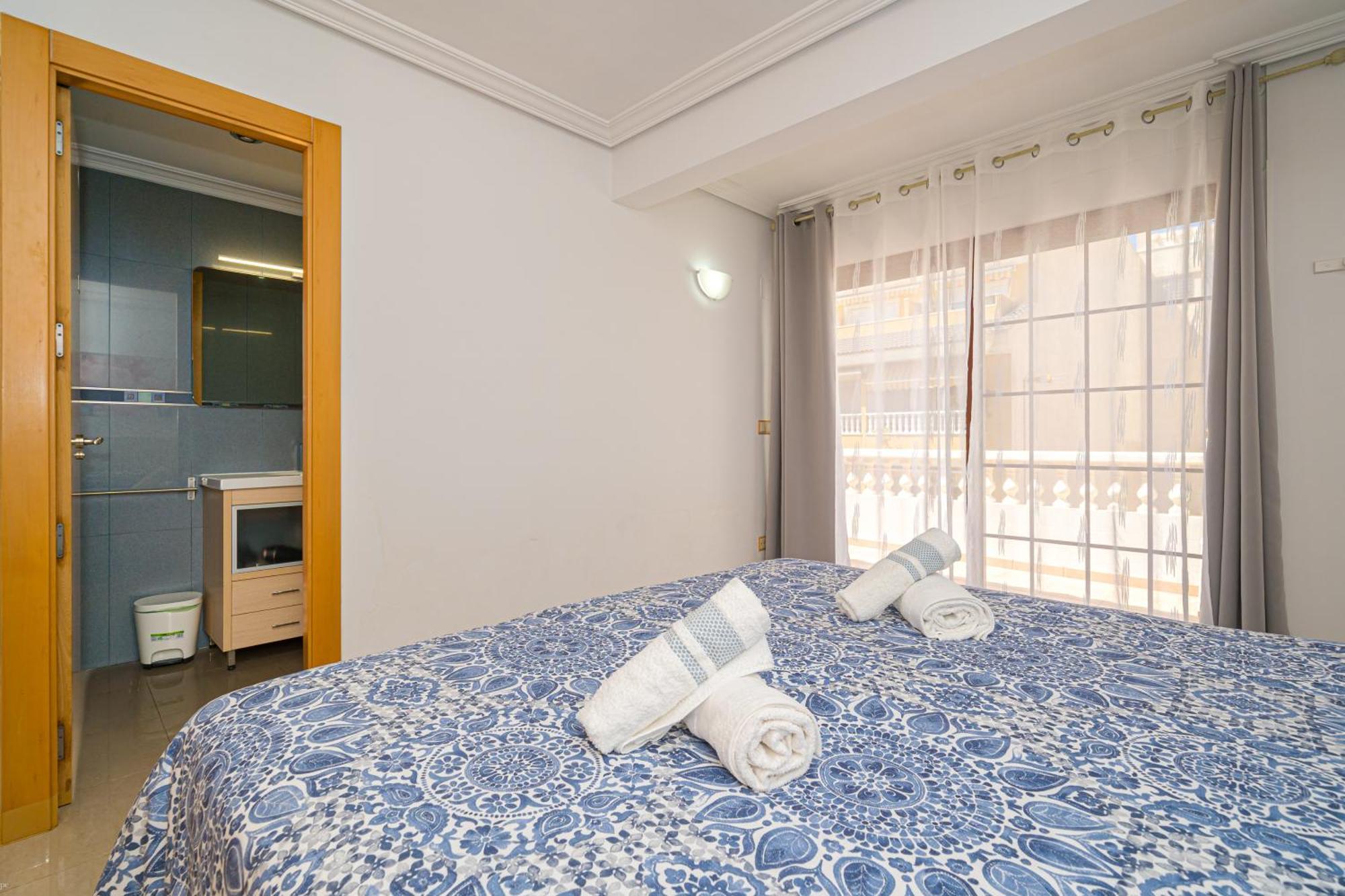 Front Line Apartment Jakarta 2 El Campello Kültér fotó